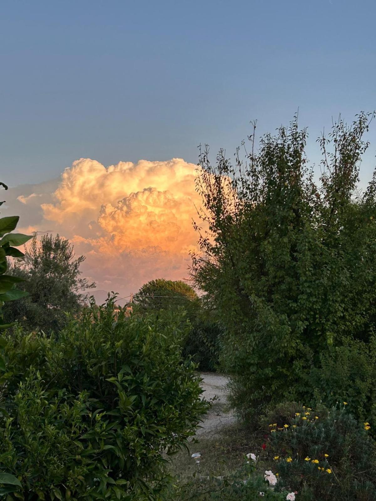 בית הארחה ולטרי 	Casa Pratolungo מראה חיצוני תמונה